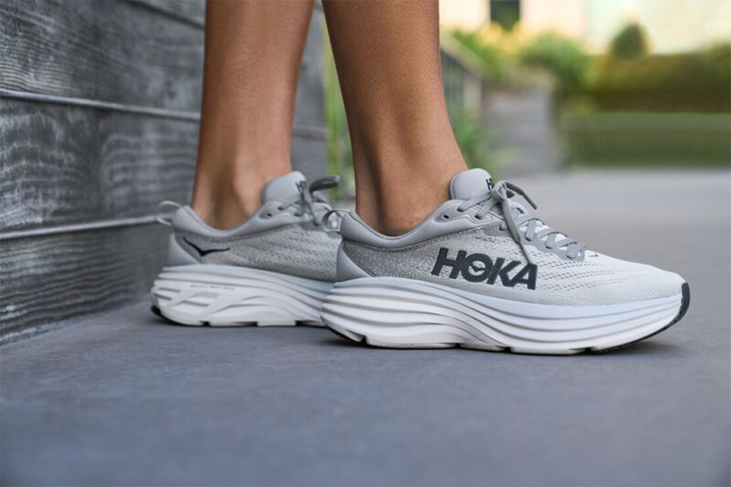 HOKA ホカ W BONDI ボンダイ8 スニーカー